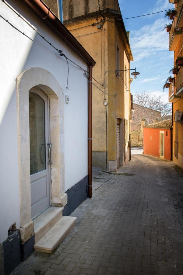 Il Piccolo Loft Holiday Home Palazzolo Acreide Exterior foto